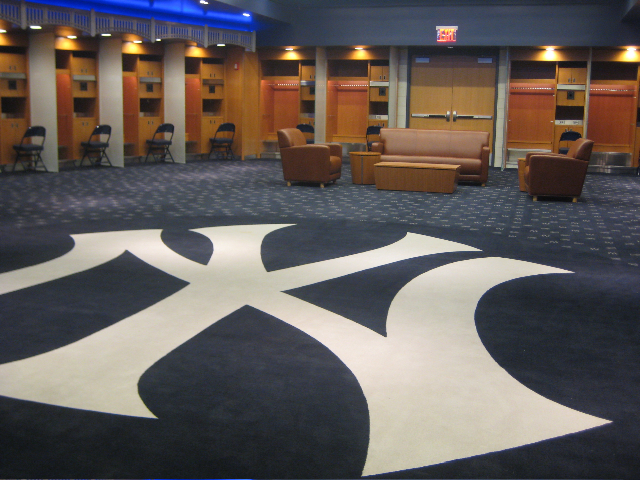yankee-stadium-clubhouse