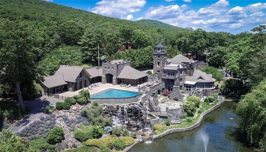Derek Jeter Castle